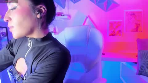 Snapshot of valkiria_ponce chatting on October 2025 05:40:01 AM Valkiria online show from October 2025 05:40:01 AM