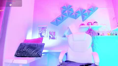 Snapshot of valkiria_ponce chatting on November 2025 05:50:02 AM Valkiria online show from November 2025 05:50:02 AM