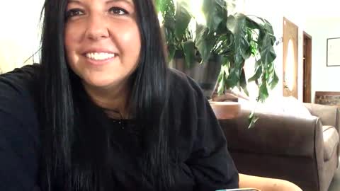 Valley online show from October 2025 03:52:01 PM