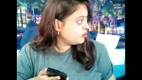 indianvalvet priya is back online show from January 2025 05:39:01 AM