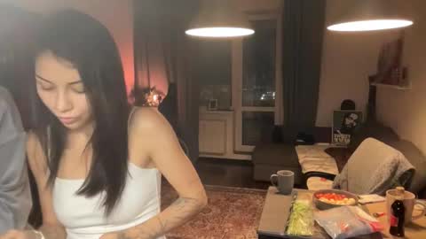 Snapshot of valorant_girl chatting on November 2025 04:52:01 PM Little Devil online show from November 2025 04:52:01 PM