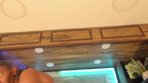 valtorkane online show from October 2025 11:55:02 AM