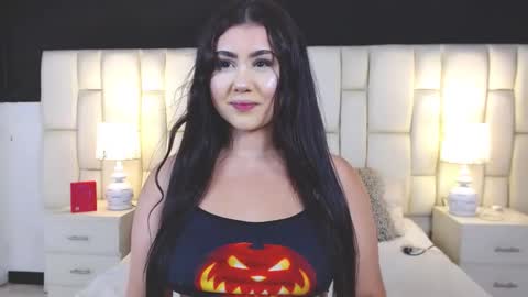 Snapshot of valufoster chatting on October 2025 04:24:02 PM ValuFoster online show from October 2025 04:24:02 PM