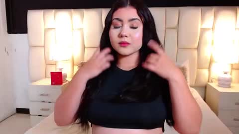 Snapshot of valufoster chatting on October 2025 04:49:01 PM ValuFoster online show from October 2025 04:49:01 PM