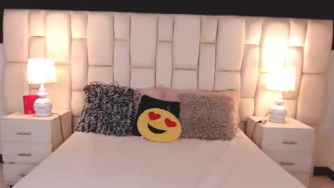 Snapshot of valufoster chatting on November 2025 11:23:02 AM ValuFoster online show from November 2025 11:23:02 AM