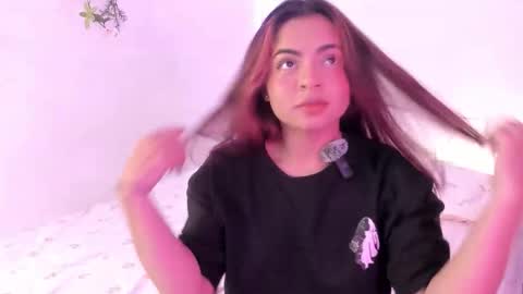 valy_shyness online show from November 2025 01:55:01 AM