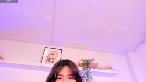 vamp  online show from October 2025 07:49:02 PM