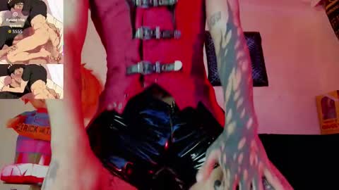 david guzman i model independenthelp me with a thumbs up online show from October 2025 02:32:01 AM