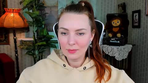 Vanda online show from December 2024 10:28:02 AM