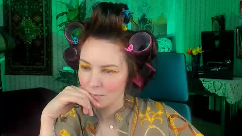 Vanda online show from October 2025 11:08:02 AM