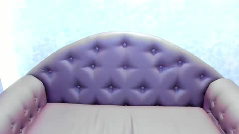 Snapshot of vanessa_florence chatting on September 2025 01:11:01 AM RUSSIAN BARBIE BABE online show from September 2025 01:11:01 AM