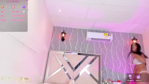    online show from December 2024 12:42:01 PM