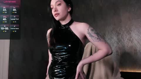 Snapshot of vanessa_ives chatting on December 2024 06:13:02 AM Vanessa online show from December 2024 06:13:02 AM