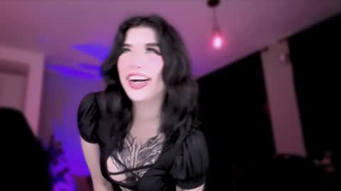 Vanessa  online show from November 2025 02:14:02 AM