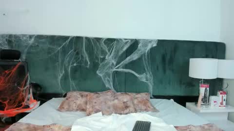 Vanessa Sexy Paris online show from October 2025 09:04:01 PM