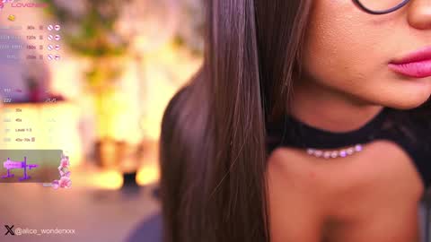 Vanessa Simon online show from January 2025 09:29:02 AM