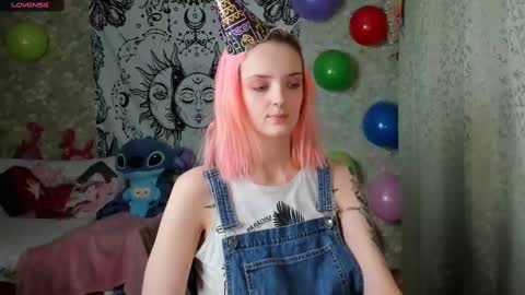 Adelina online show from December 2024 10:24:01 AM