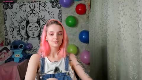 Adelina online show from December 2024 02:00:01 PM
