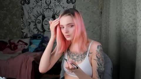 Adelina online show from February 2025 01:22:01 PM