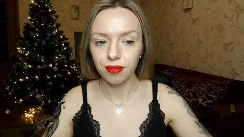 VanillaMuffin online show from December 2024 09:28:02 AM