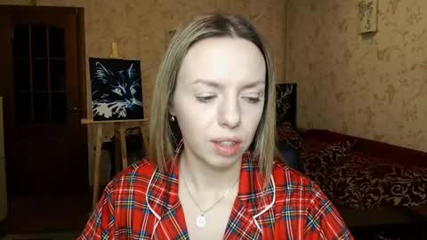 VanillaMuffin online show from February 2025 06:54:01 AM