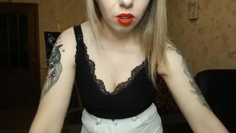 VanillaMuffin online show from February 2025 04:53:02 PM