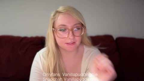 vanillapuddingpie online show from January 2025 02:01:01 AM