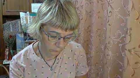 Vanillaxcreamy online show from December 2024 05:11:01 PM