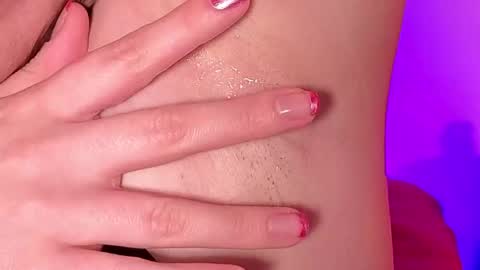 Snapshot of vanlet chatting on September 2025 12:15:01 AM Elizabeth online show from September 2025 12:15:01 AM