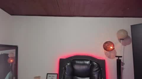  Vanne  online show from September 2025 12:23:02 AM