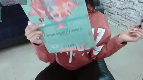 Snapshot of vanse_lust chatting on September 2025 08:24:01 PM Karuna online show from September 2025 08:24:01 PM