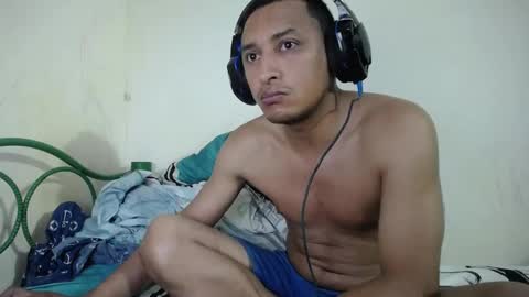 Snapshot of varmico chatting on February 2025 12:52:02 AM Harold online show from February 2025 12:52:02 AM