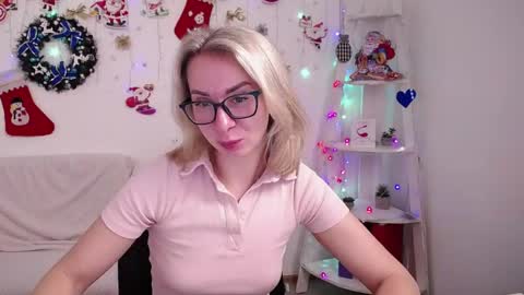 Vasilisa online show from December 2024 12:19:02 PM