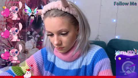 Vasya Sylvia online show from December 2024 07:03:02 PM