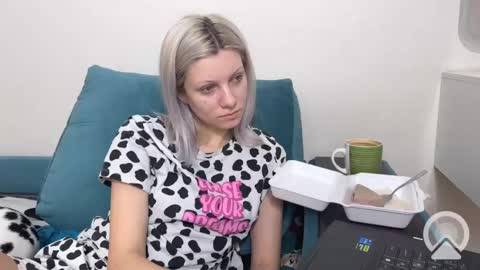 Vasya Sylvia online show from February 2025 05:12:01 AM