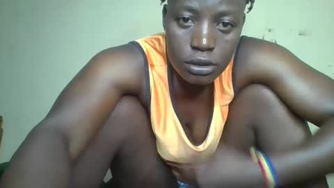 Snapshot of vee_tommy chatting on January 2025 12:15:02 PM Vee tommy online show from January 2025 12:15:02 PM