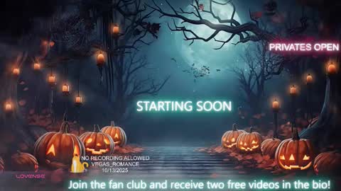 Snapshot of vegas_romance chatting on October 2025 01:17:02 AM vegas_romance online show from October 2025 01:17:02 AM