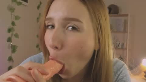 Maria online show from September 2025 03:28:02 PM