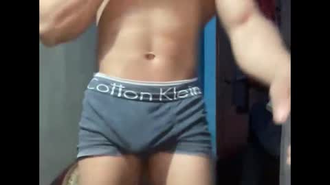 Snapshot of veilofstrength11 chatting on November 2025 09:46:02 PM veilofstrength11 online show from November 2025 09:46:02 PM