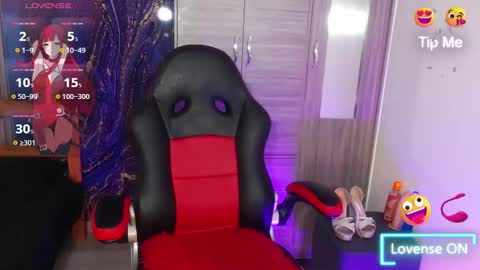 Vella online show from October 2025 08:18:02 PM