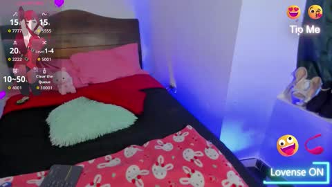 Vella online show from November 2025 03:34:02 PM