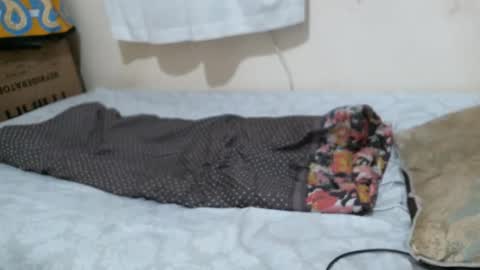 vee online show from October 2025 02:47:02 AM