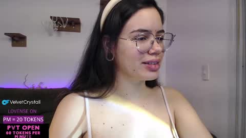  Crystal         PVT OPEN online show from October 2025 07:39:01 AM