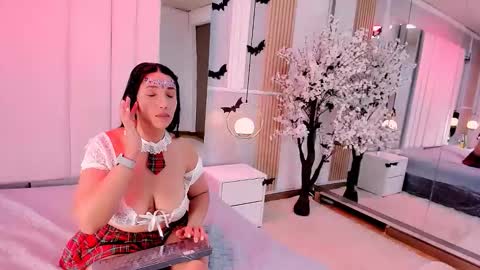 Snapshot of velvetdoll_9 chatting on October 2025 09:48:02 PM Velvet Doll online show from October 2025 09:48:02 PM