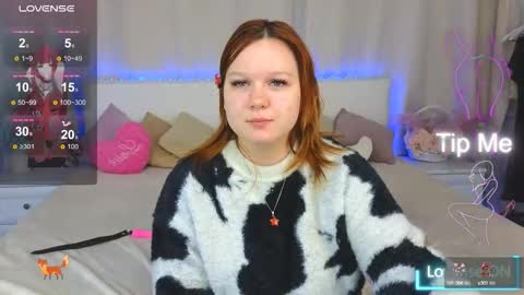velvetvixonx online show from September 2025 06:31:02 PM