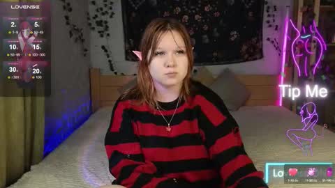 velvetvixonx online show from September 2025 06:20:02 PM