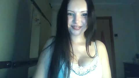 Snapshot of vendi_rassell8855 chatting on October 2025 07:21:02 PM vendi rassell8855 online show from October 2025 07:21:02 PM
