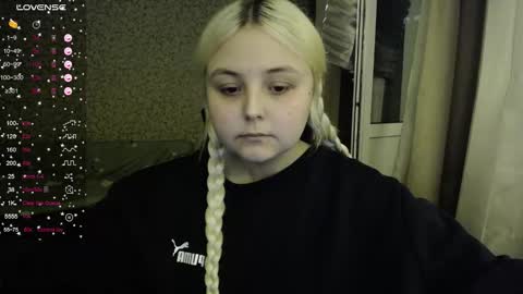 Snapshot of vendymories chatting on October 2025 08:52:02 PM eva 3 online show from October 2025 08:52:02 PM