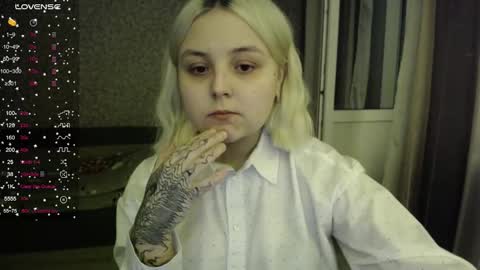 Snapshot of vendymories chatting on October 2025 08:48:02 PM eva 3 online show from October 2025 08:48:02 PM