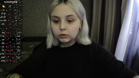 Snapshot of vendymories chatting on November 2025 05:43:02 AM eva 3 online show from November 2025 05:43:02 AM